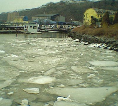 Ice on the NJ side